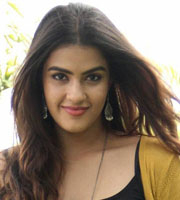 Kavya Thapar
